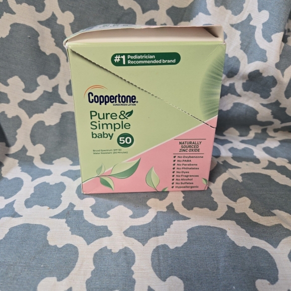 Copertone Pure & Simple baby SPF50 individual packs sunscreen - Picture 2 of 5